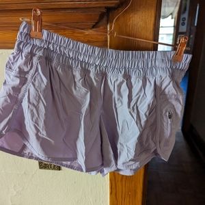 Lululemon Tracker Shorts SZ 10